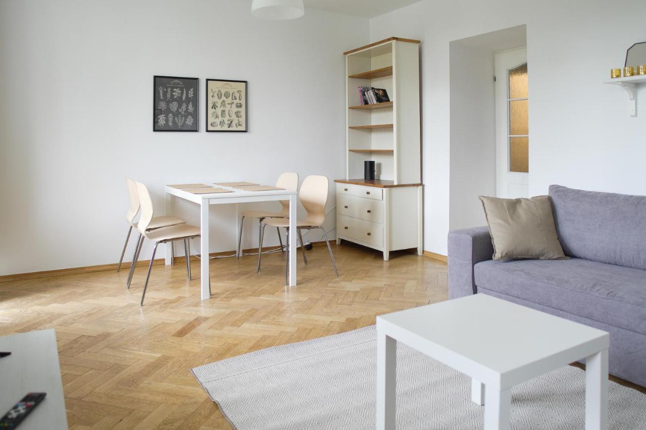 Apartament Przy Parku Saskim Varşovia Exterior foto